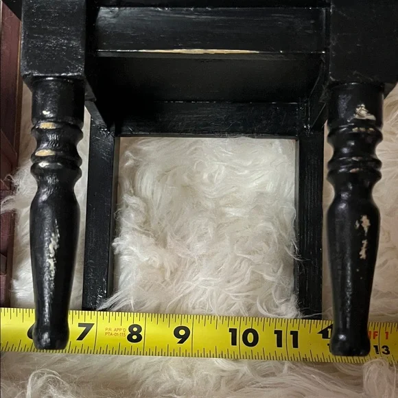 Set of Two Miniature Wooden Chairs - Black and Burgundy - Picture 5 of 8